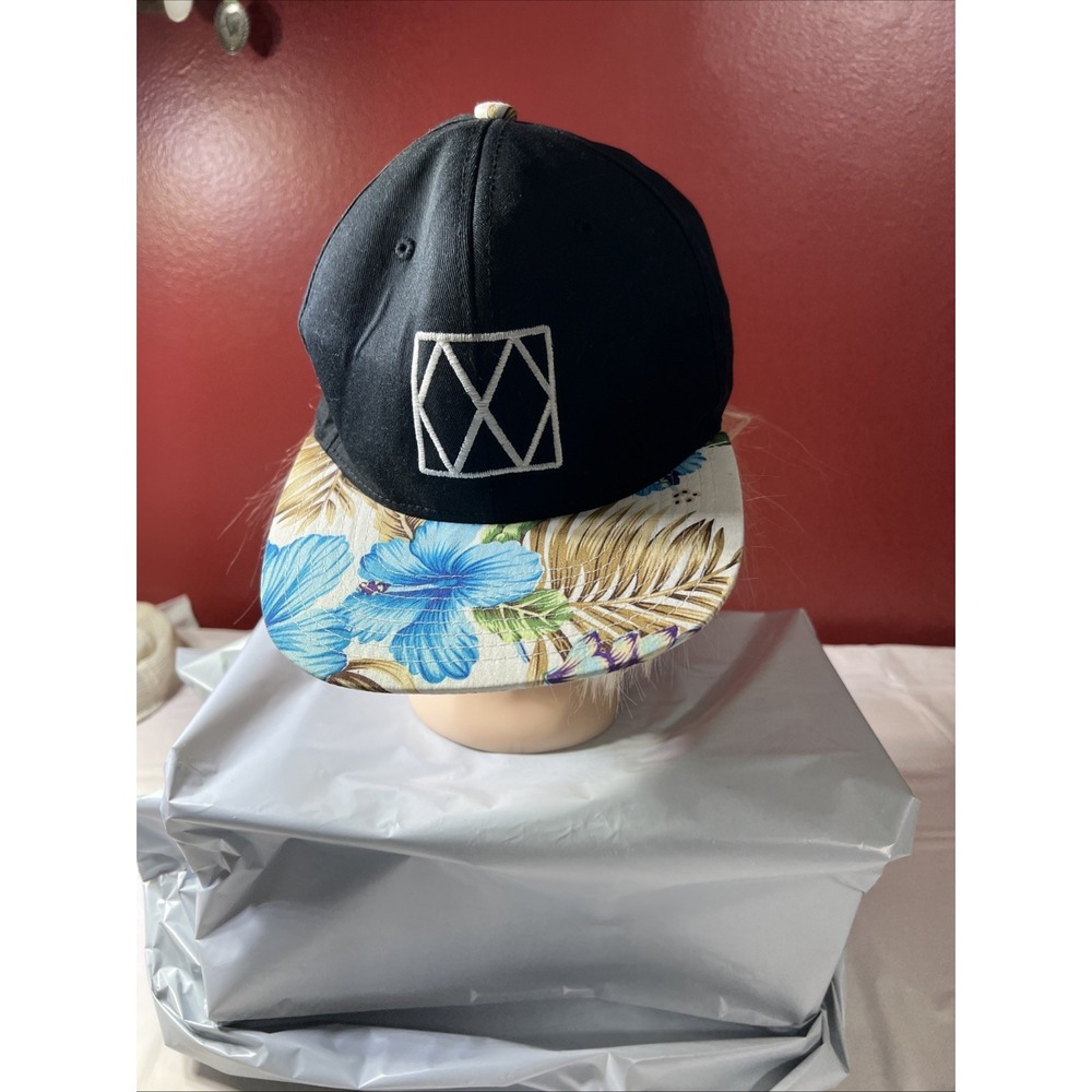 BK Caps Black Cap Floral  Bill Lid Snapback Hat